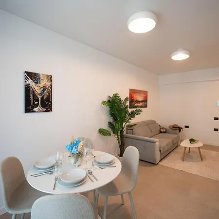 Silver Splash In Odyssey Pool & Fitness Appartement