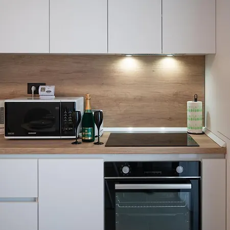 Apartment Silver Splash In Odyssey Pool & Fitness