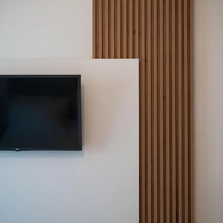 Silver Splash In Odyssey Pool & Fitness 那沃达利